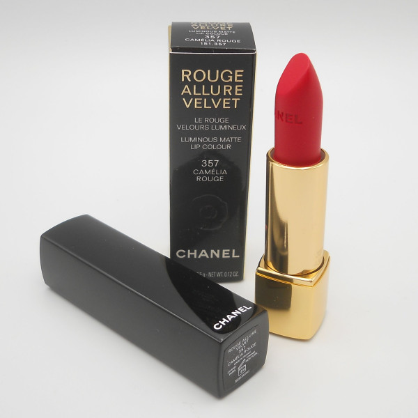 Chanel Rouge Allure Velvet 357 Camelia Rouge